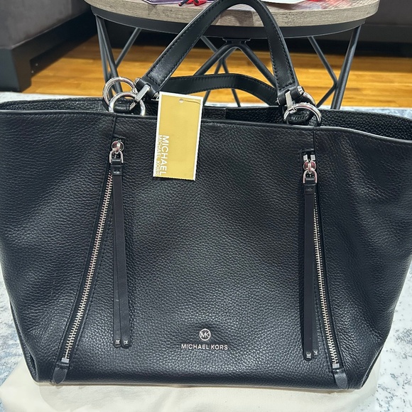 Michael Kors Large Brooklyn Black & Silver Leather Shoulder Bag - NWT